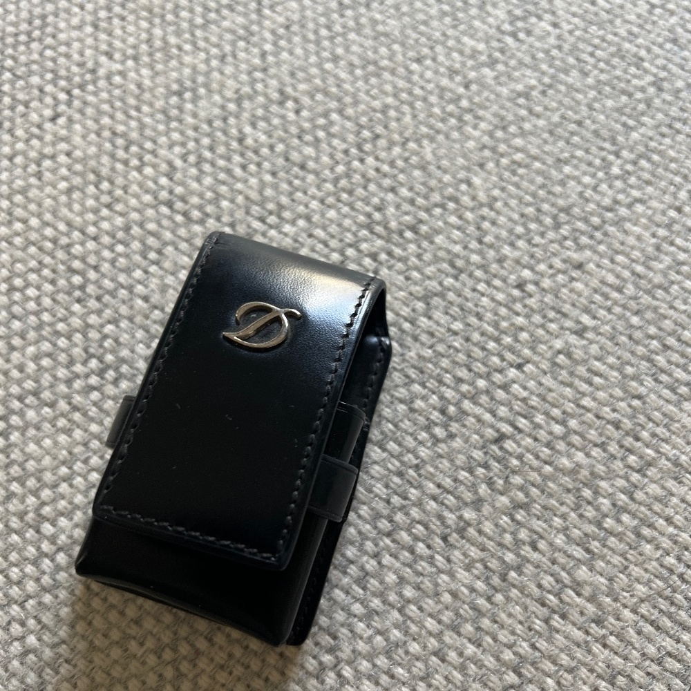 ST Dupont lighter bag